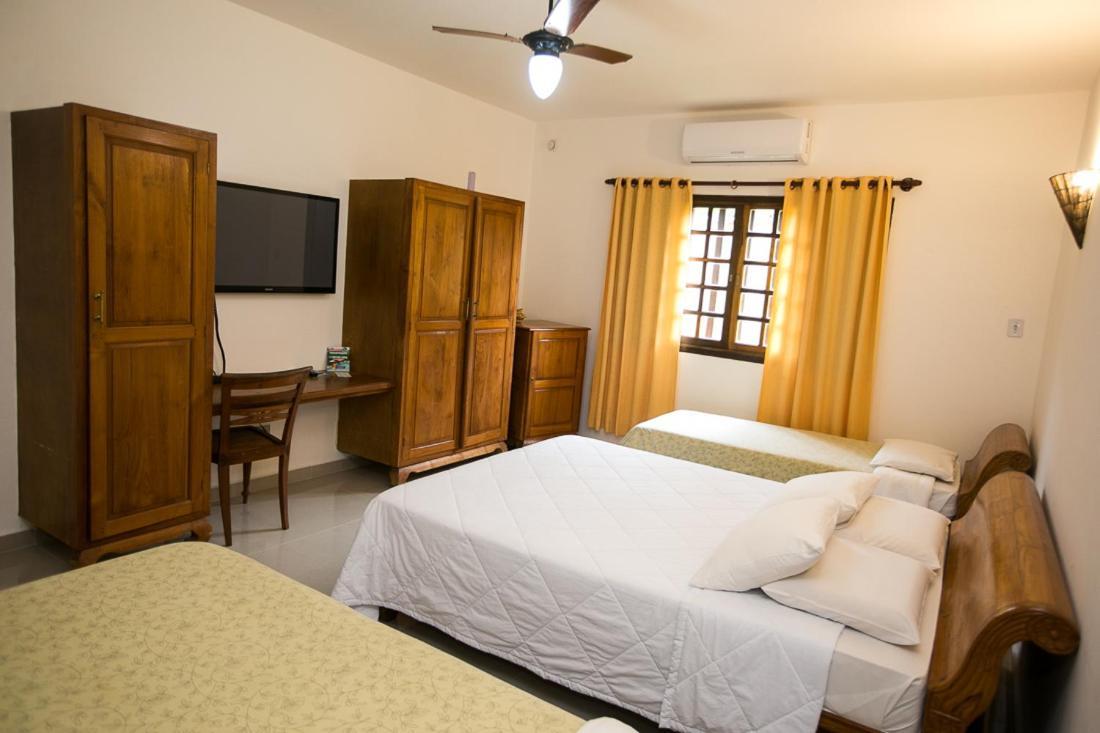 Hotel Pousada Dos Condes Sao Sebastiao  Esterno foto
